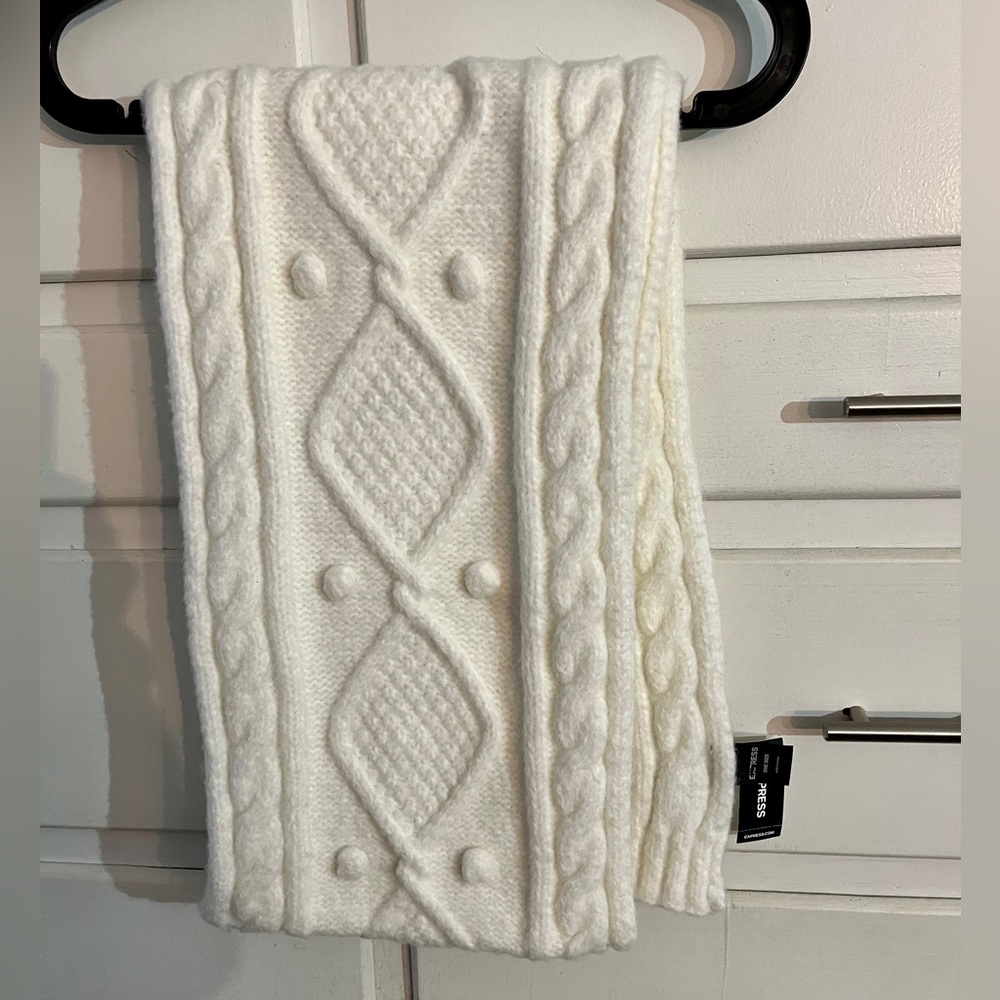 Express cold weather cable knit thick, chunky scarf in off white, one size